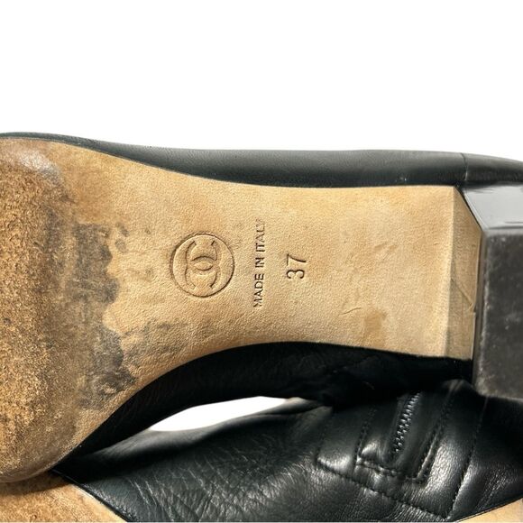 Chanel Black Lambskin Knee-High Boots 2010 Cap Toe Patent Leather CC Logo EU 37 - Picture 6 of 8